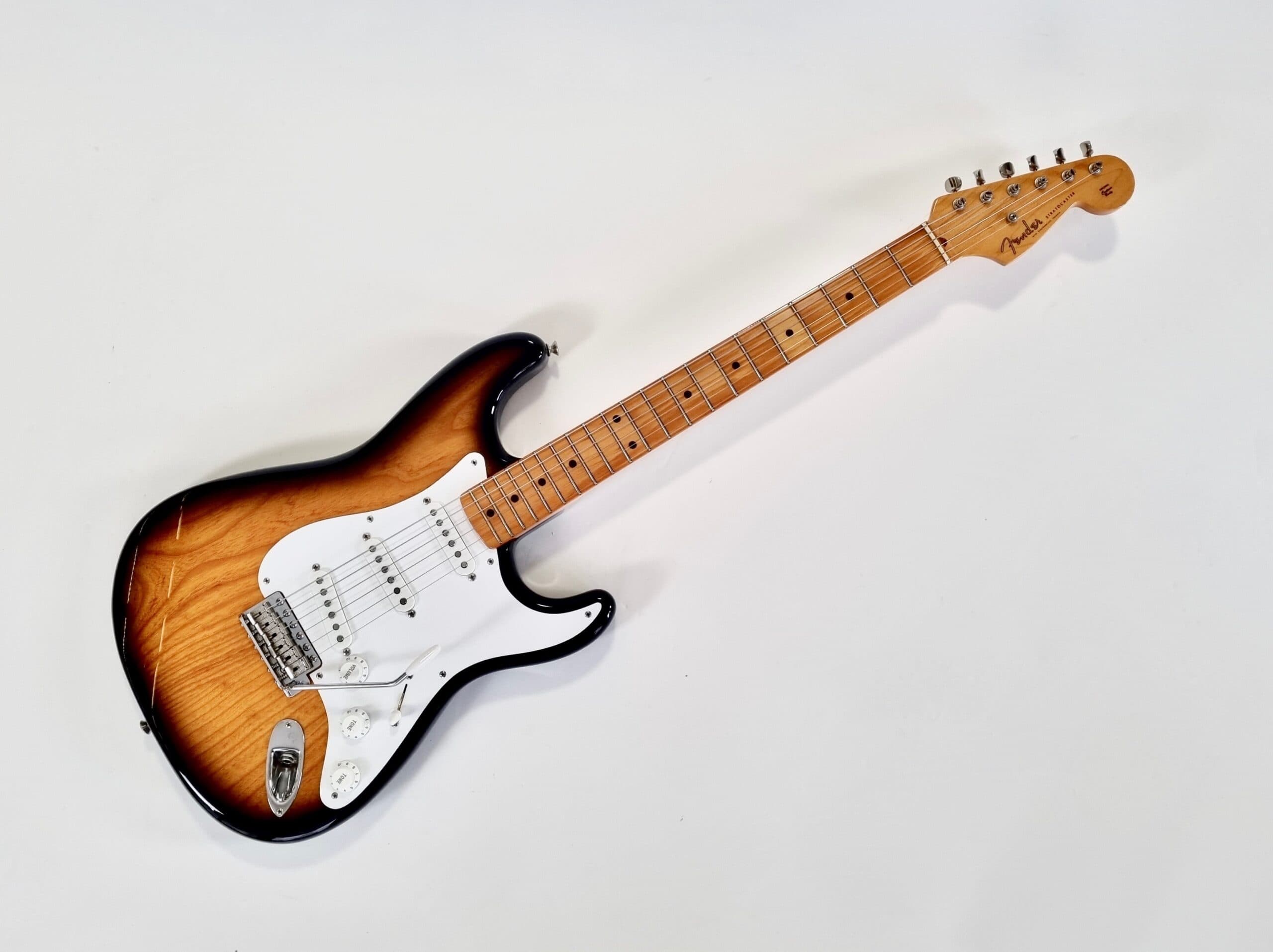 Fender Stratocaster Reissue 1954 Sunburst 40th Anniversary 1994 - Image 1