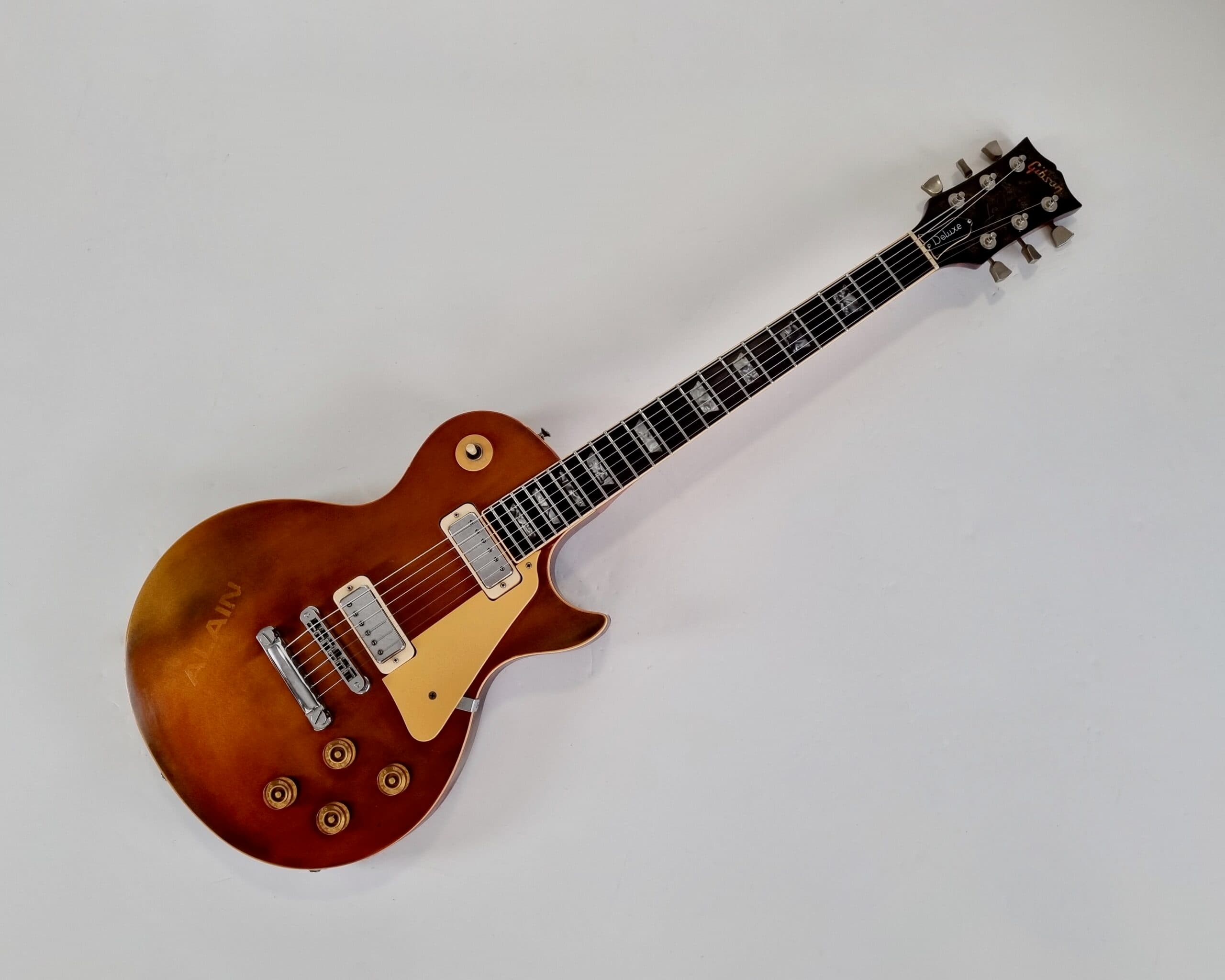 Gibson Les Paul Deluxe 1979 Goldtop « Alain » - Image 1