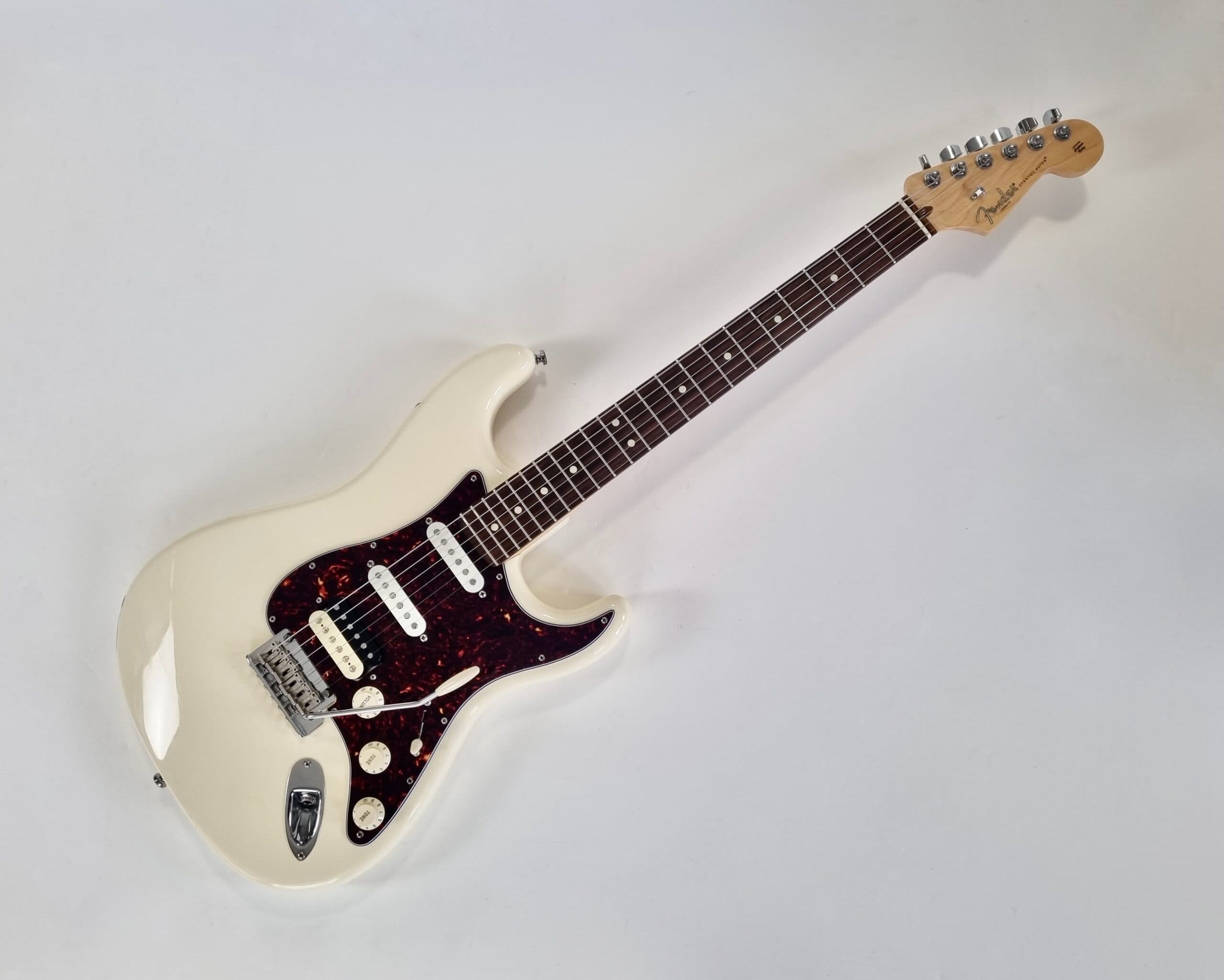 Fender Stratocaster HSS American Professional Shawbucker 2016 Olympic White - Image 1