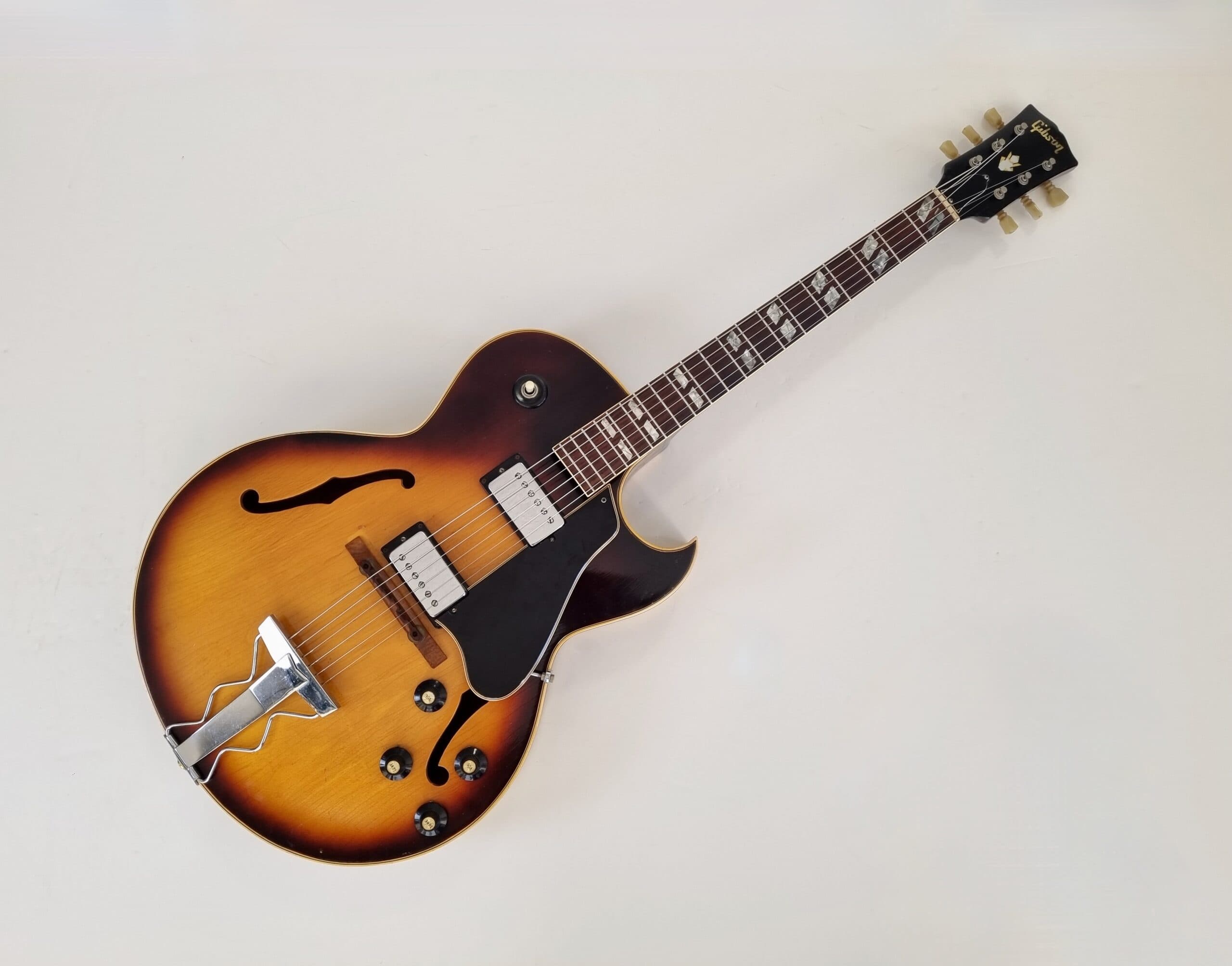 Gibson ES-175D Sunburst 1967 - Image 1