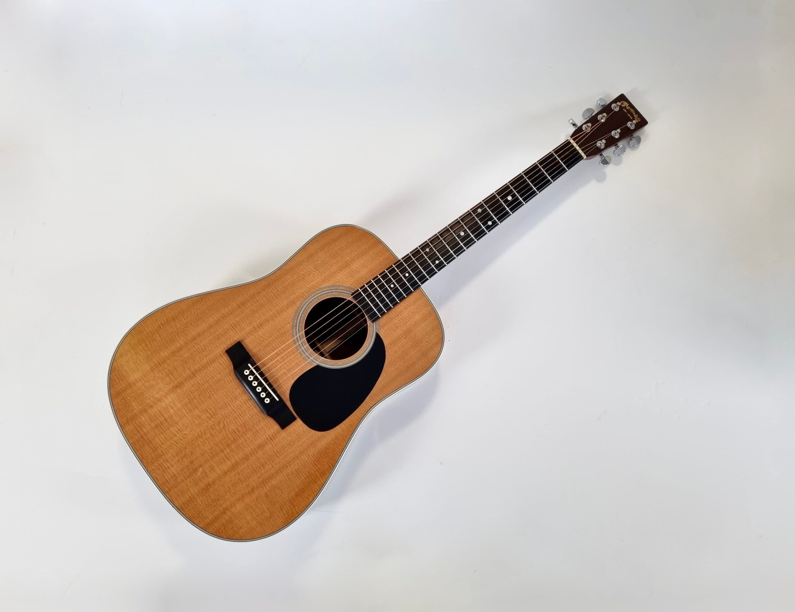 Martin D-28 Standard 2012 Natural - Image 1