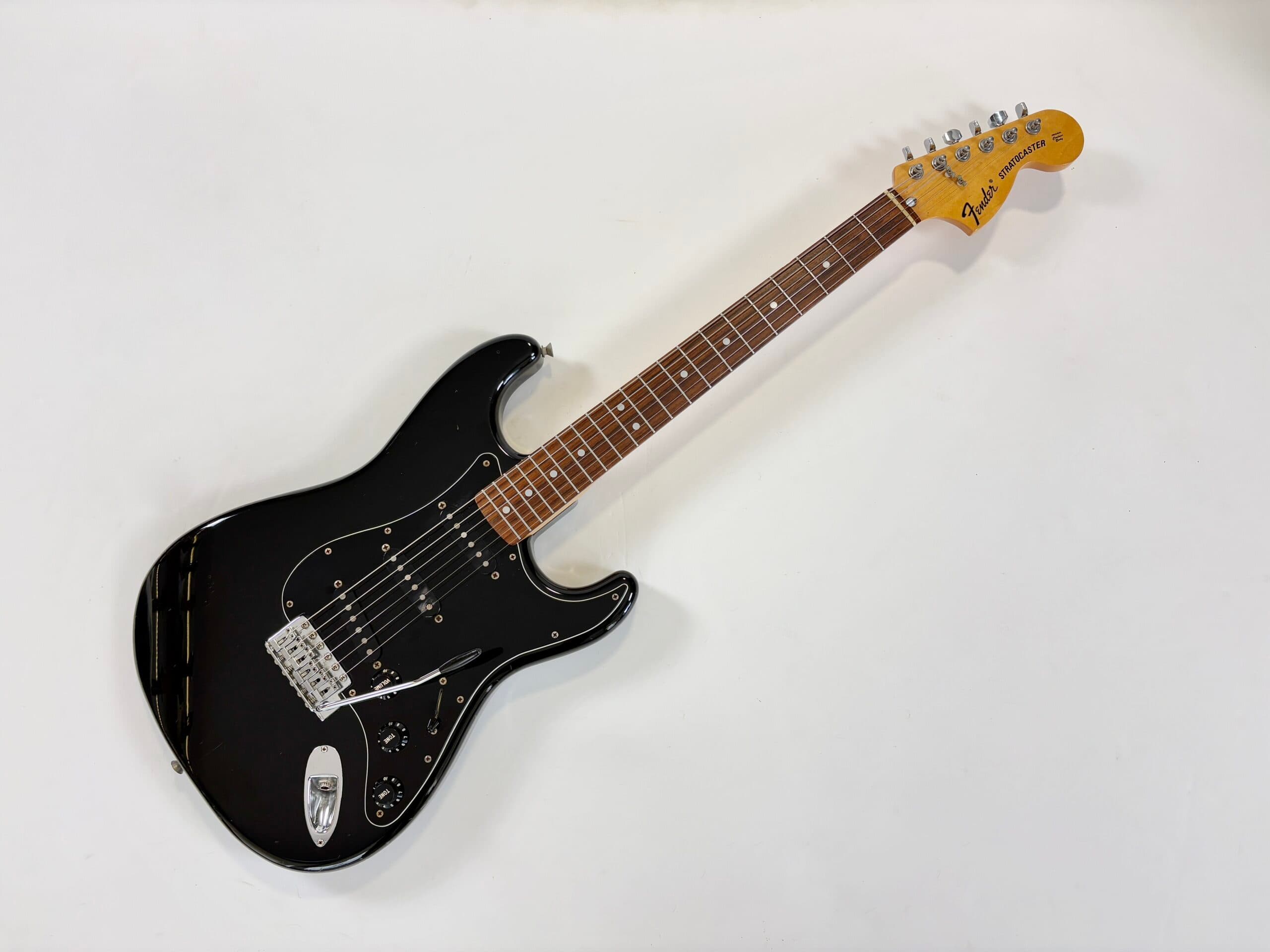 Fender Stratocaster ST-72 Black 2006 Japan - Image 1